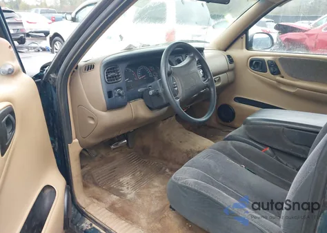 1998 Dodge Dakota Slt/Sport from USA, damaged, VIN 1B7GL22Y1WS729366